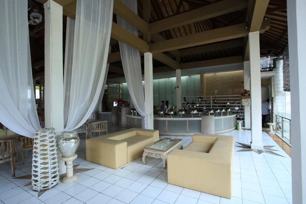 Reddoorz @ Padma Utara Hotel Legian Kültér fotó